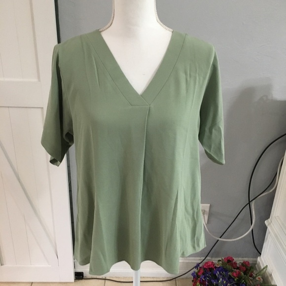 Green V-Neck Women's Blouse - Picture 1 of 8